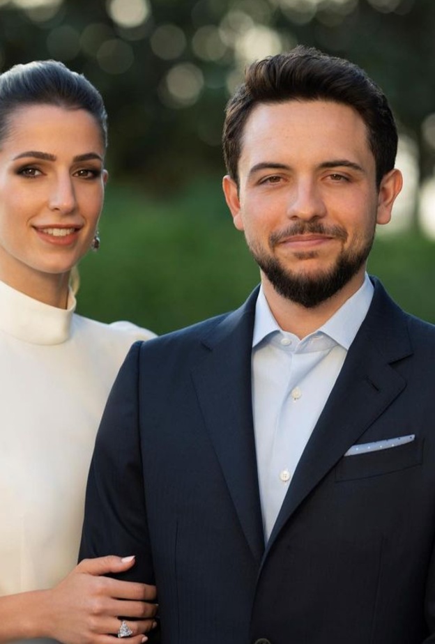 الأمير الحسين بن عبد الله الثاني والأنسة رجوة خالد السيف