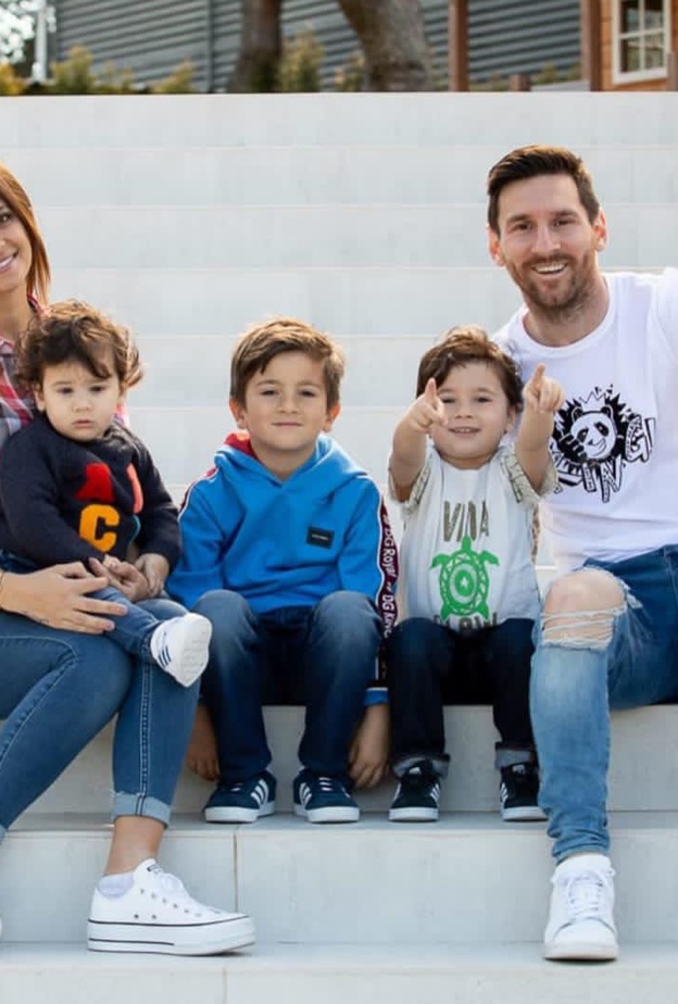 ميسي وعائلته