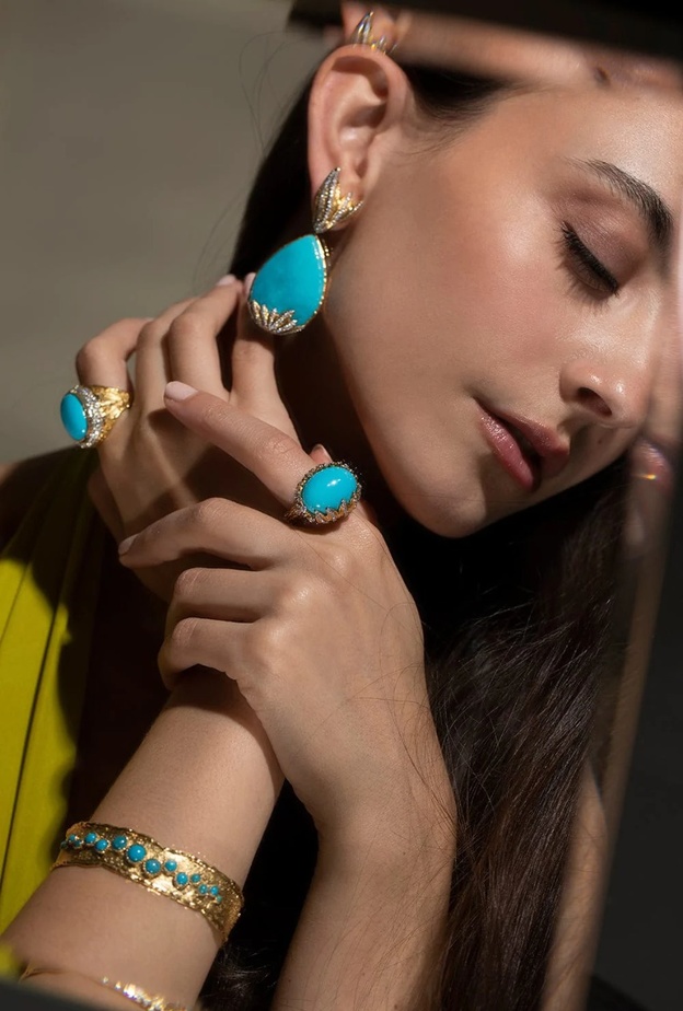 مجوهرات من VICTOR VELYAN من موقع marissa