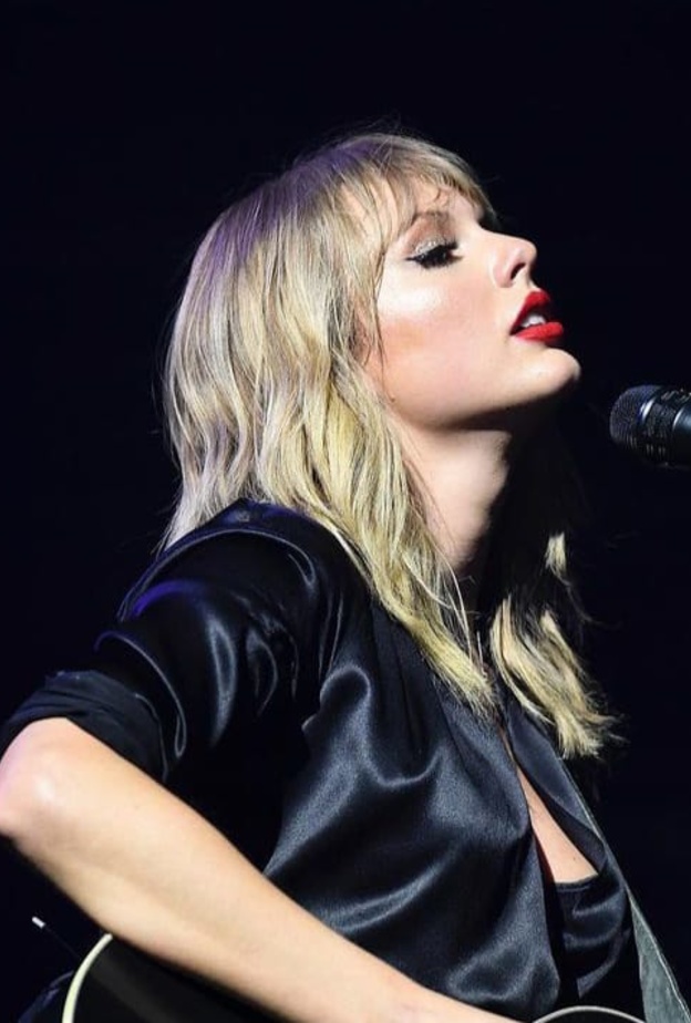 تايلور سويفت