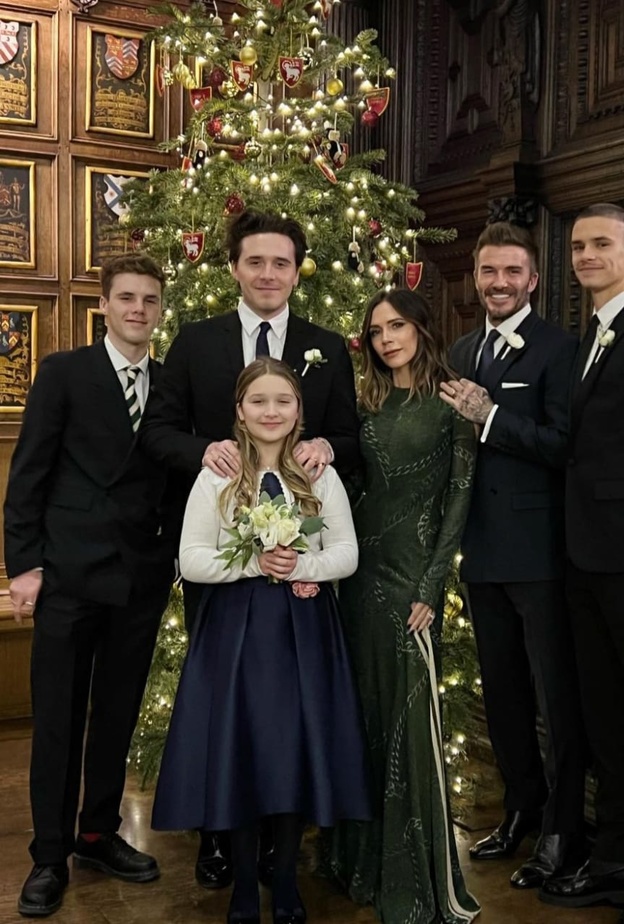 فيكتوريا بيكهام وعائلتها