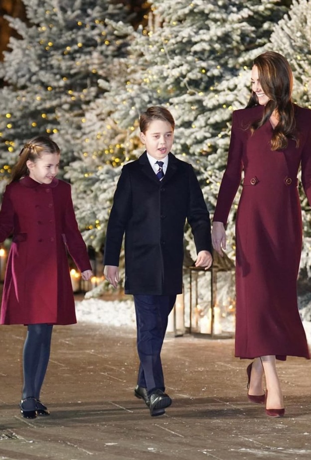 كيت ميدلتون مع أبنائها