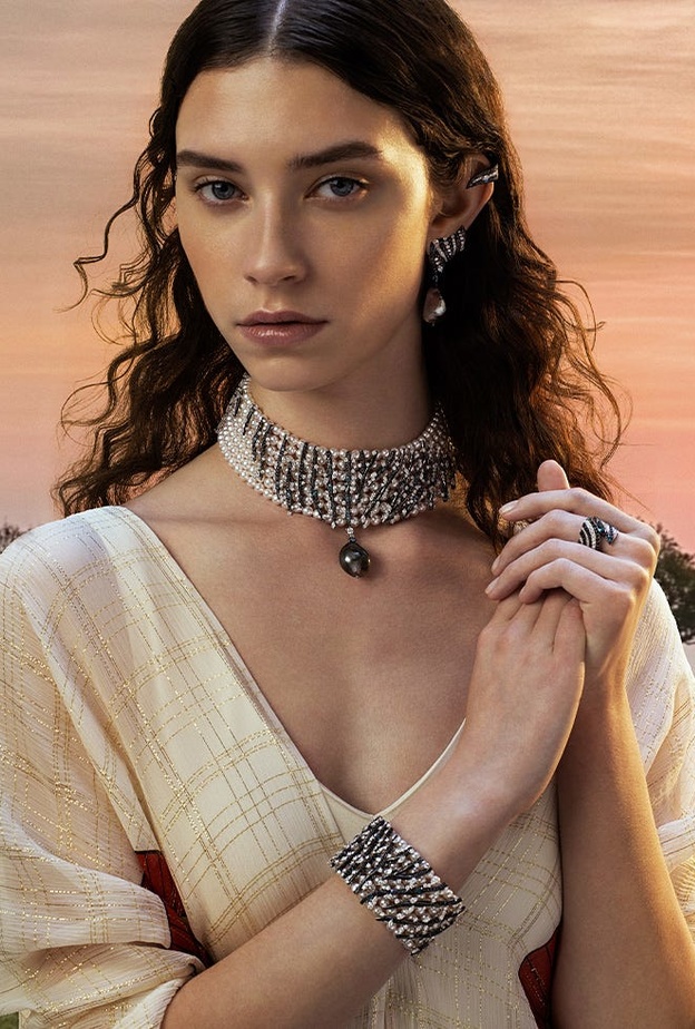 الصورة من Zebra bracelet by Mikimoto 