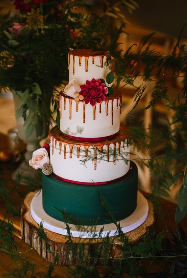 ديكورات زفاف بالأخضر والأحمر بمناسبة اليوم الوطني الاماراتي