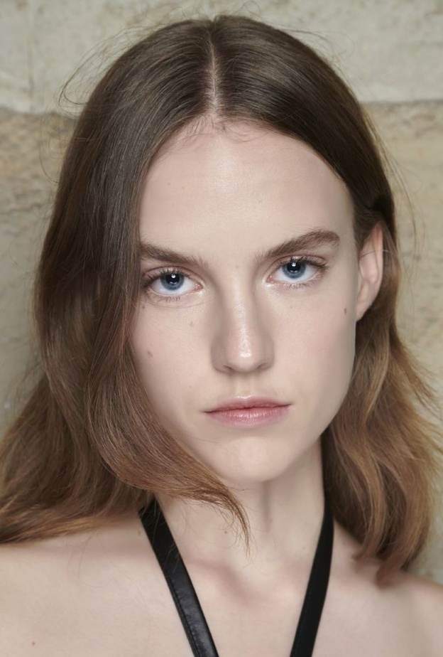 مكونات مُذهلة تعالج التجاعيد المُبكرة سريعاً... لا تستغني عنها