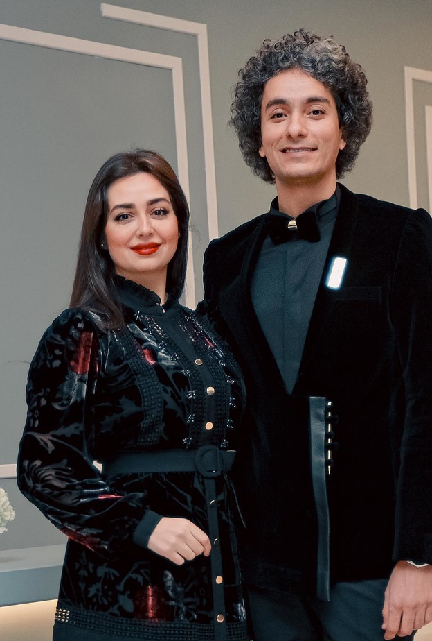 هبة مجدي وزوجها 