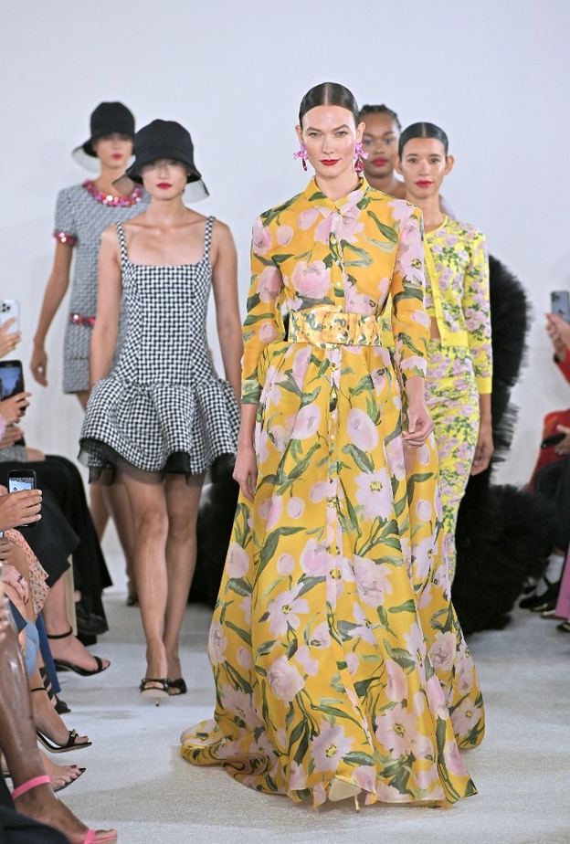 مجلس مصممي الأزياء الأمريكية يصدر جدول أسبوع الموضة في نيويورك