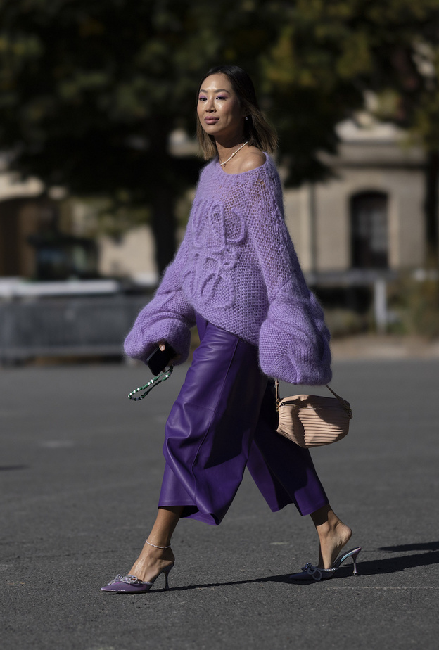 البلايز الصوف تخرج من أسلوبها النمطي لتصبح أبرز صيحات الموضة 