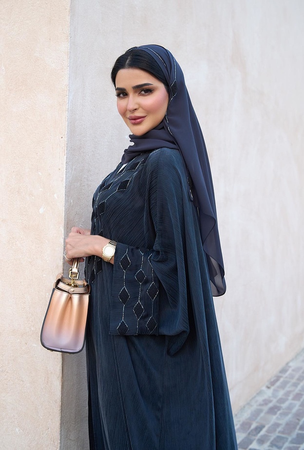 البلوغر العربية حنين الصيفي