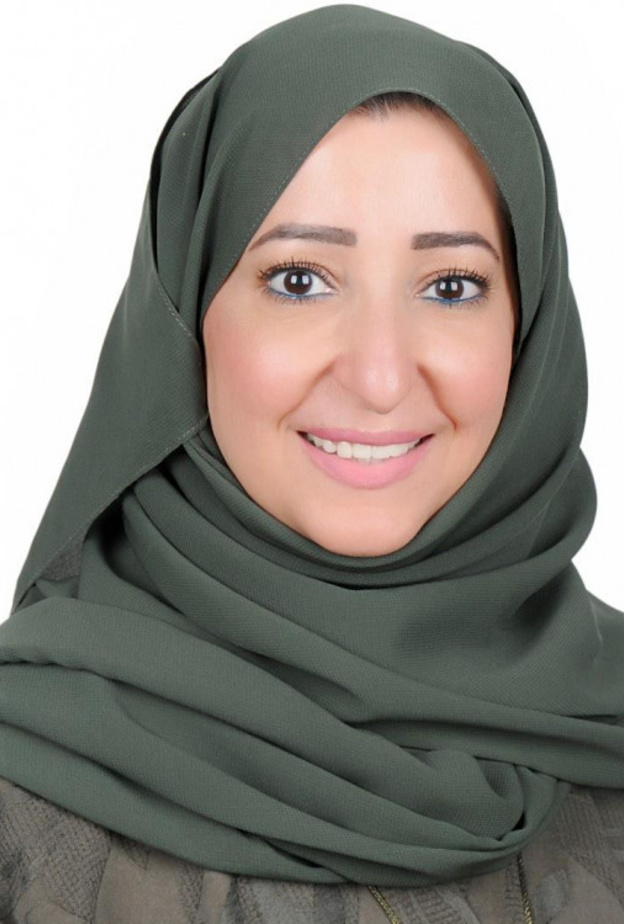 وفاء القنيبط ضمن فنانات النحت السعوديات المشاركات في طويق للنحت 2023