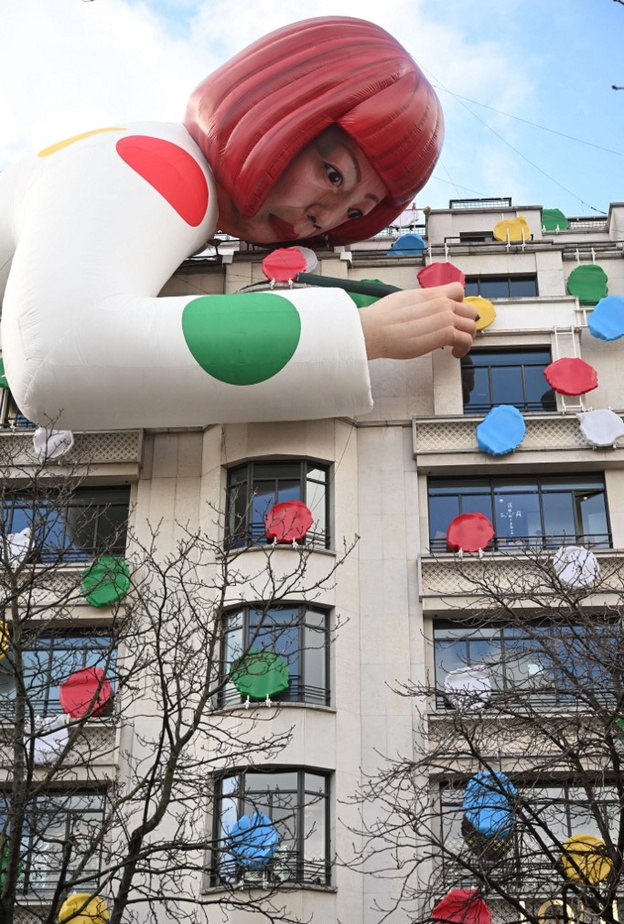 ابداعات فنية لا حدود لها تواكب التصاميم المميّزة بتوقيع أشهر دور الأزياء