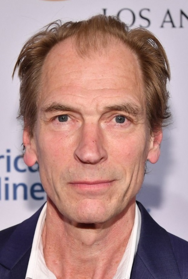 جوليان ساندز