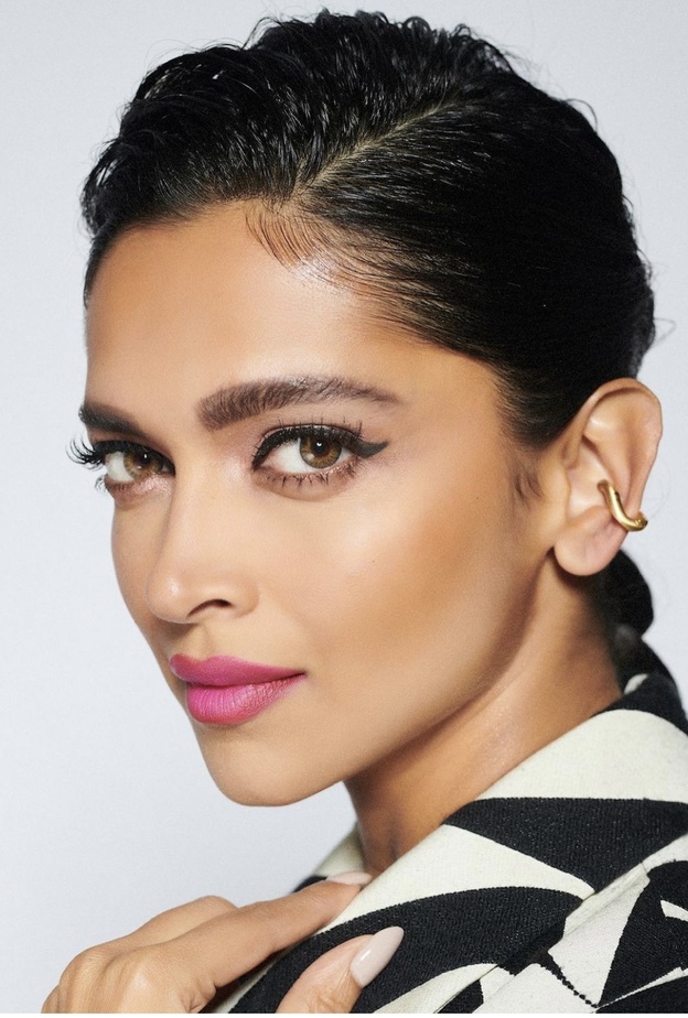 مكياج Deepika Padukone - الصورة من حسابها على انستغرام