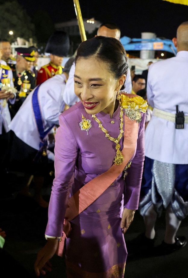 آخر تطورات الحالة الصحية لابنة ملك تايلاند االغائبة عن الوعي