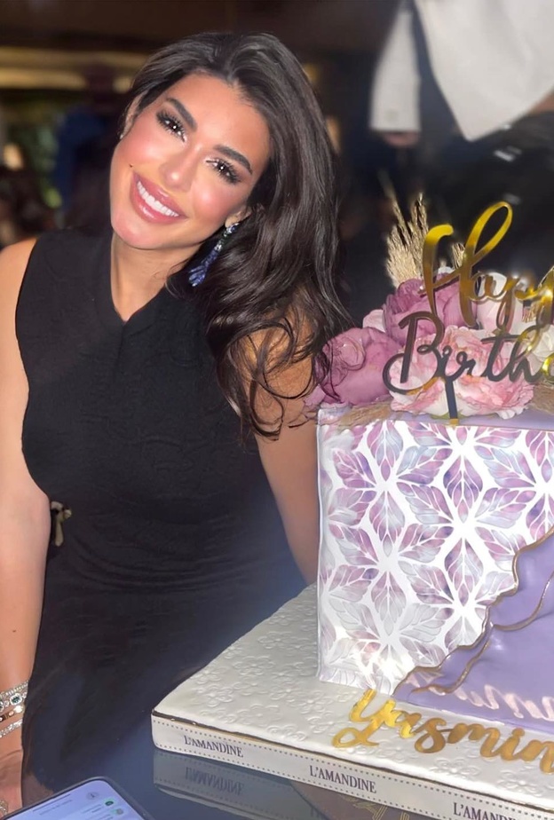 مجوهرات ياسمين صبري في عيد ميلادها الـ35