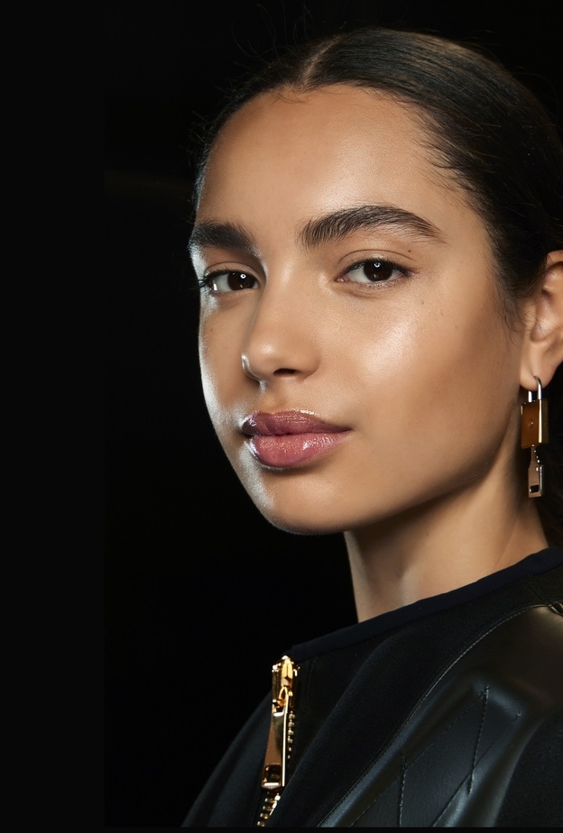 دليل العناية بالبشرة في فصل الشتاء من "هي" 