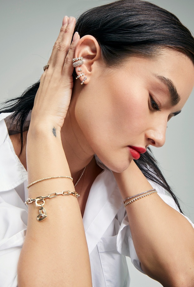 أروع الأقراط العريضة للأذن