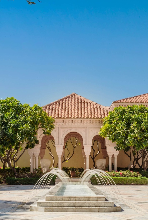 استهلّي عامك الجديد مع تجارب مترفة في منتجع ون آند أونلي جزيرة النخلة