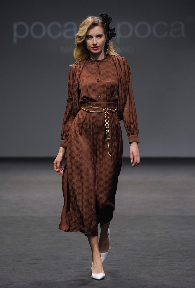 موضة التنانير البنية