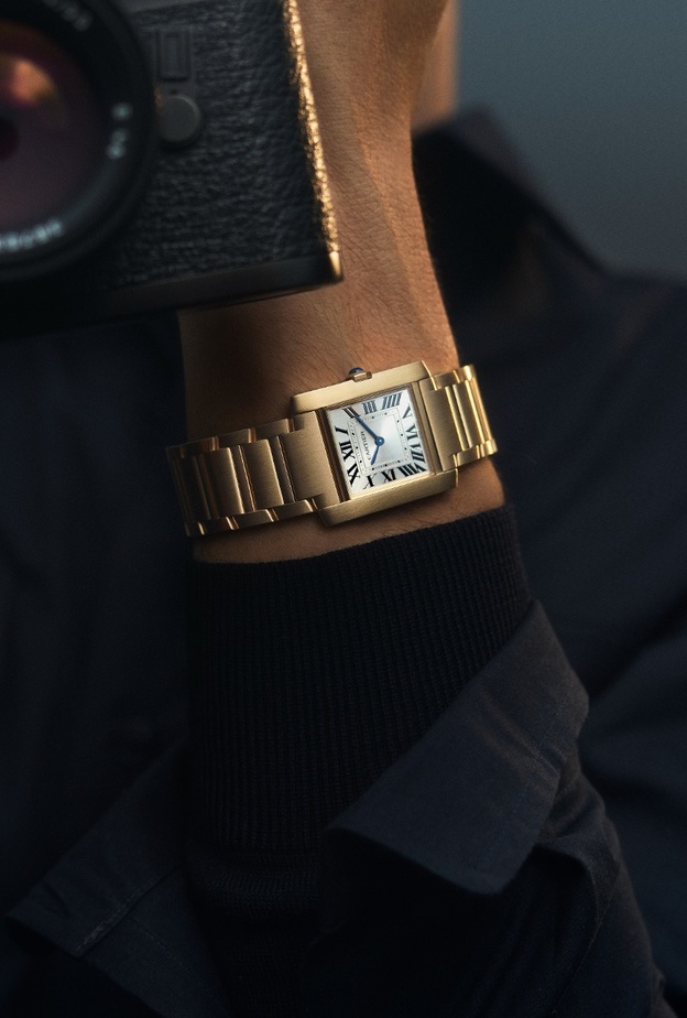  ساعة Tank Française من كارتييه