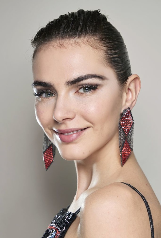 أخصائي الأمراض الجلدية والتجميل الطبيب شريف مكرم يشرح لـ "هي" أبرز العلاجات التجميلية لمقاومة التجاعيد بدون جراحة نهائياً