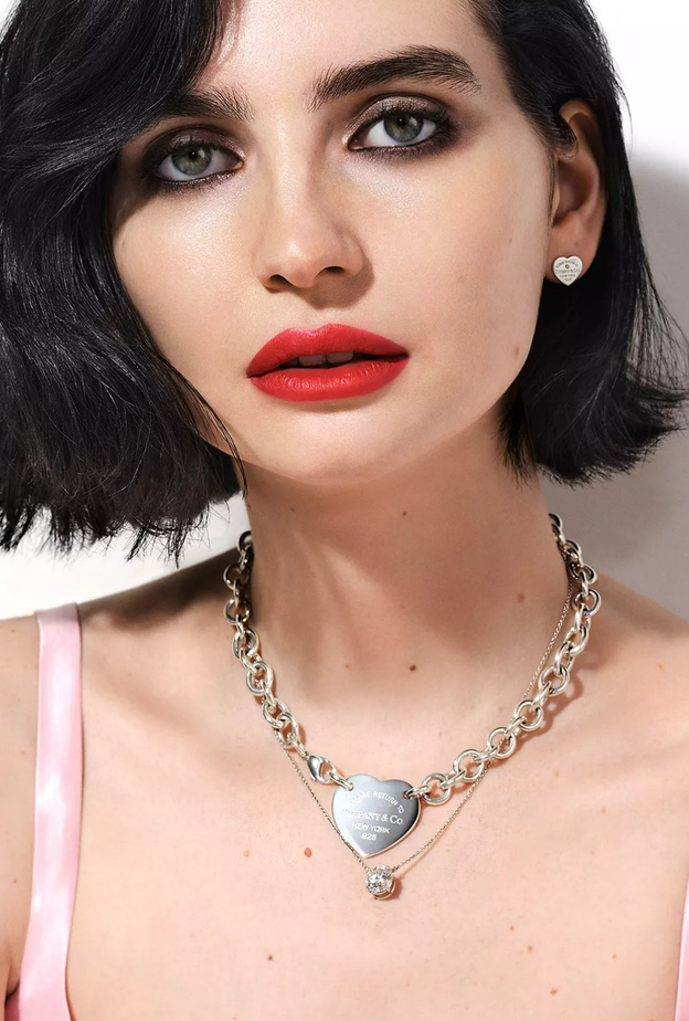 تحوّل عقد القلب من تيفاني Tiffany إلى قطعة أيقونيّة 
