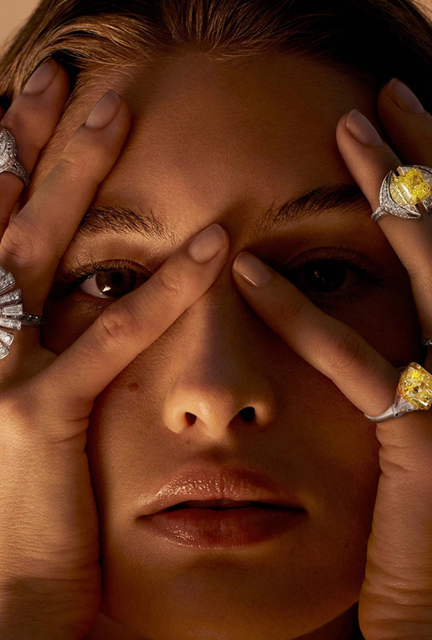 خواتم مرصعة بالألماس الأبيض والأصفر من غراف Graff