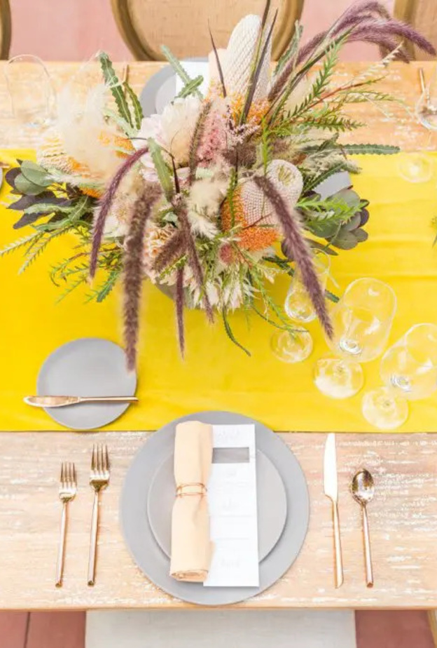 تزيين طاولات الاستقبال في الأفراح