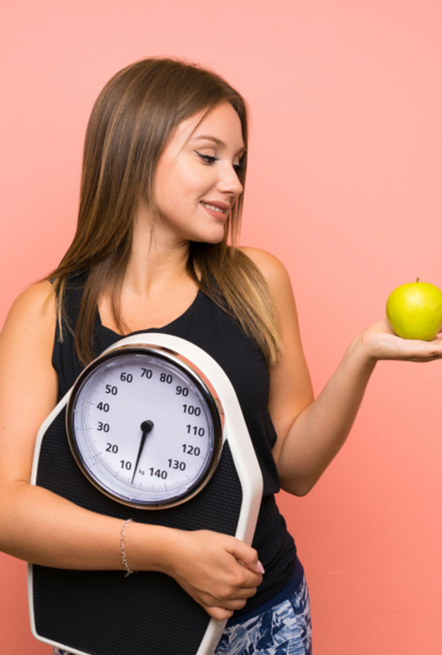 تجنبي زيادة الوزن حفاظاً على أنوثتك.. وإليك الأسباب