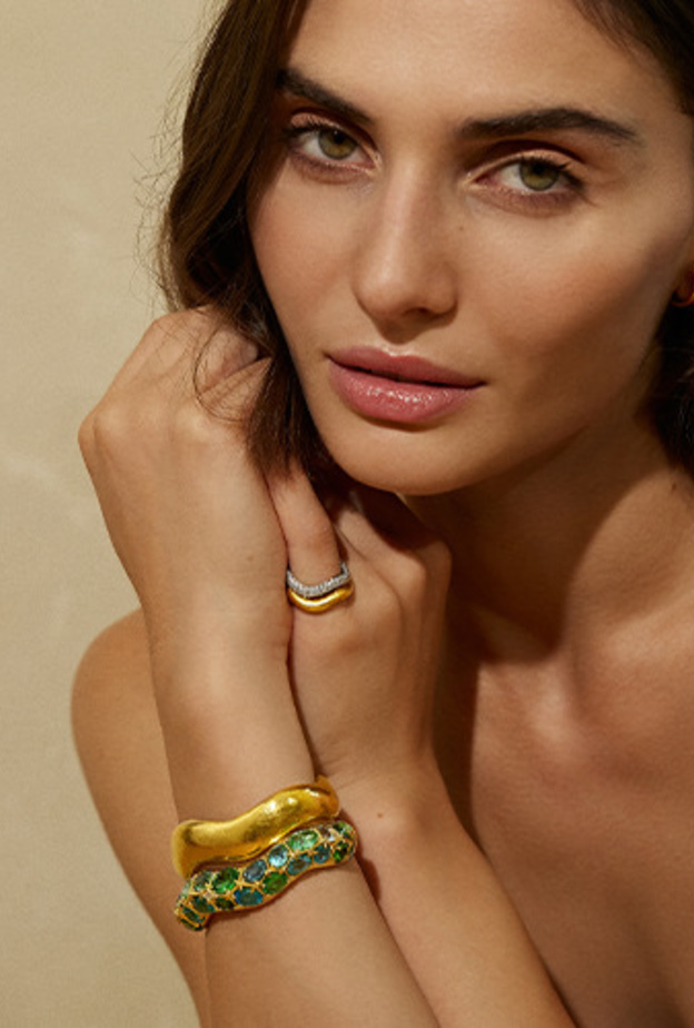 سوار SERTI COUTEAU WAVE CUFF من Belperron