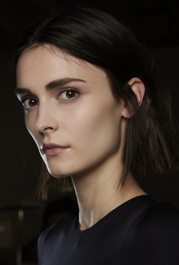 لإعادة بناء الكولاجين والتخلص من تجاعيد البشرة... إليك هذا المكون الطبيعي