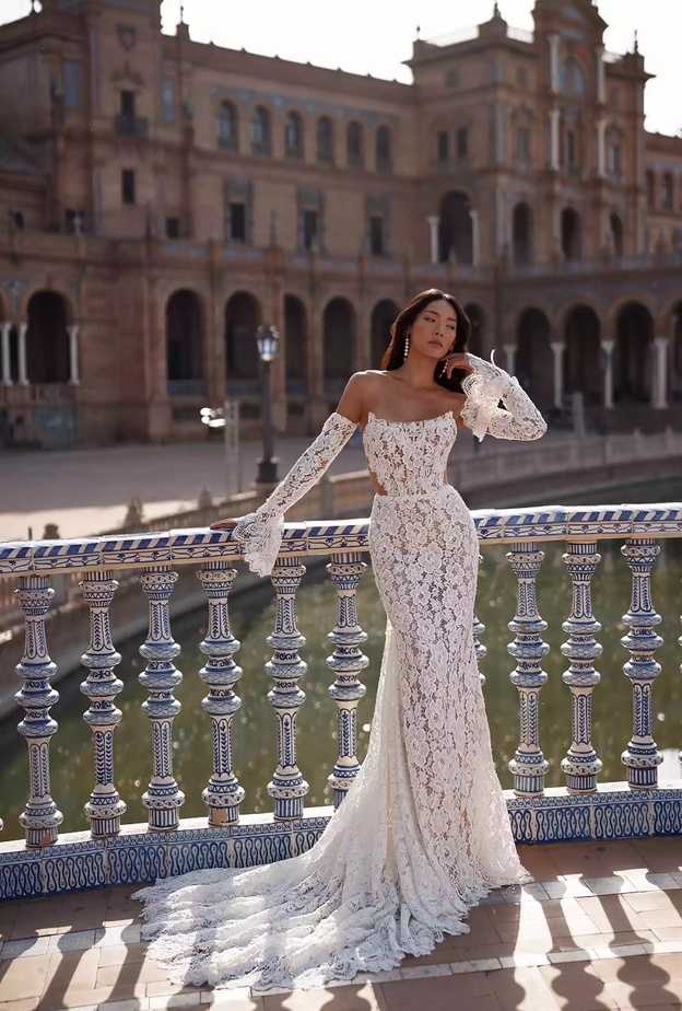 فساتين زفاف من أسبوع الموضة العرائسي@julievino 