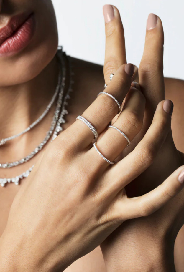 قطع مجوهرات مرصعة بالألماس من إليانا ماكري Ileana Makri