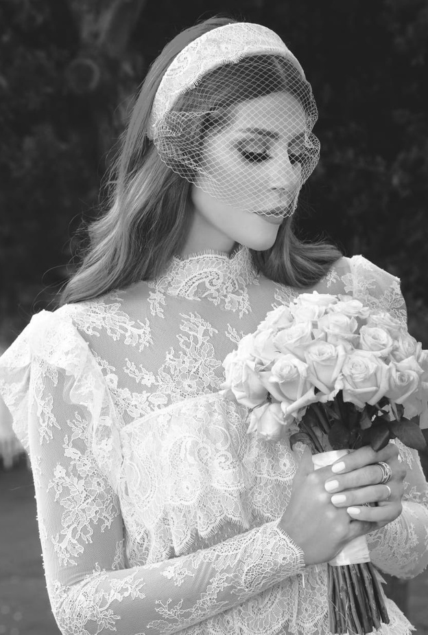 كارلا حداد في يوم زفافها الثاني