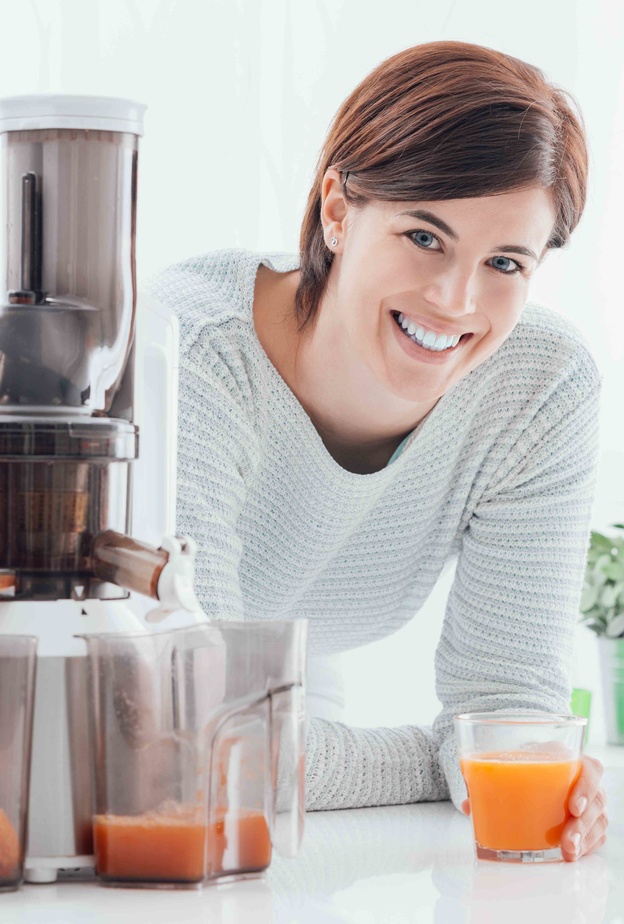 محضرة الطعام والخلاط الكهربائي من أفضل أدوات المطبخ الكهربائية التي لا يجب أن يخلو منها مطبخك 