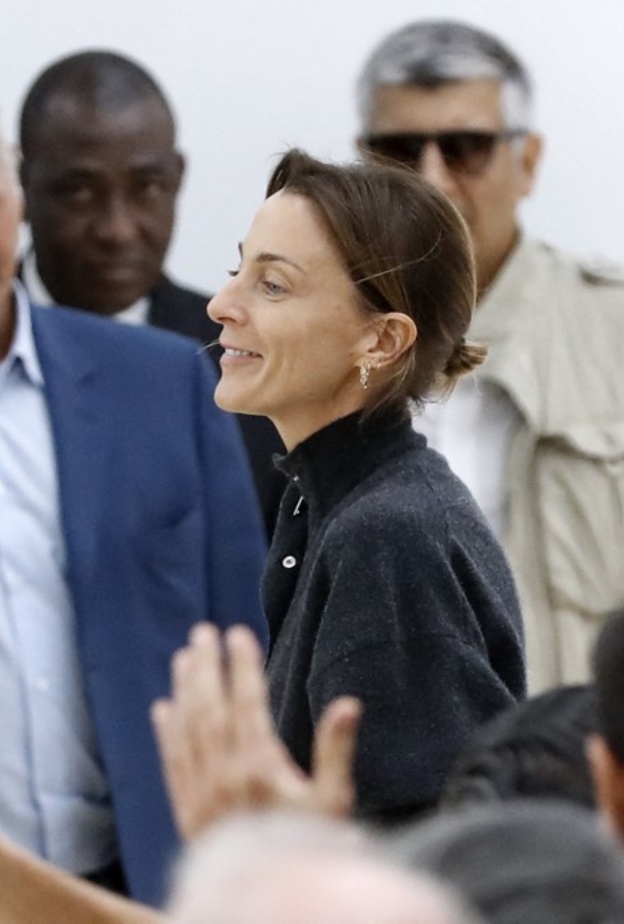 انتهى الانتظار.. عودة فيبي فايلو لحظة تاريخية في عالم الموضة 