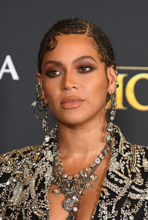 ألوان أحمر شفاه أساسية للبشرة السمراء على خطى بيونسيه