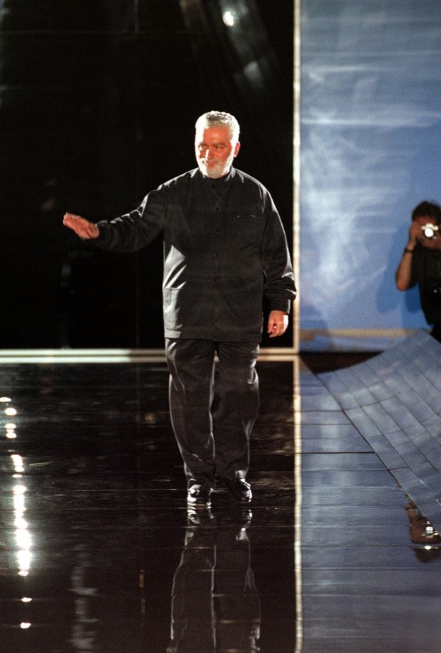  المصمم Paco Rabanne