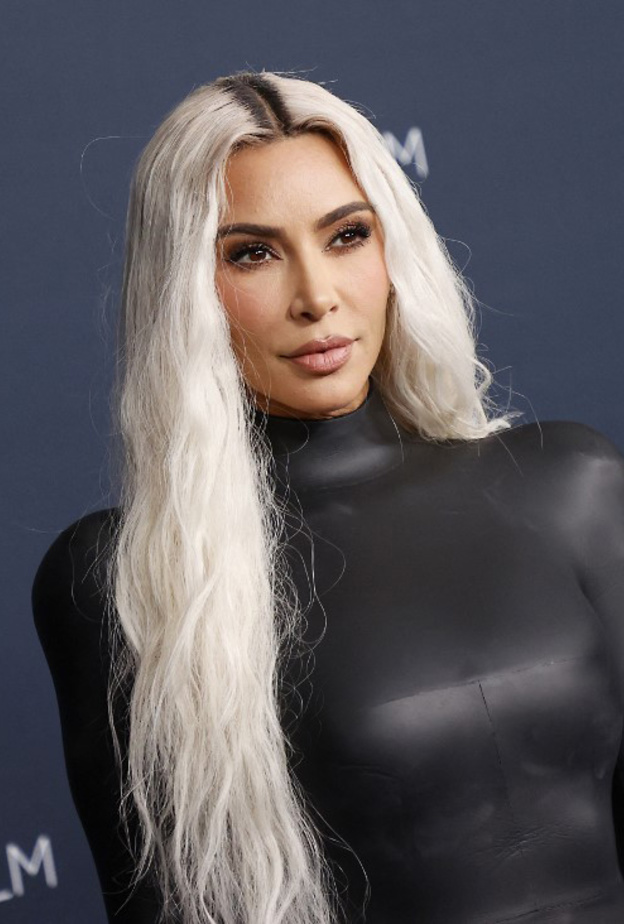 اطلالات كيم كاردشيان بعد الانفصال بعد انفصالها عن حبيبها بيت دافيدسون