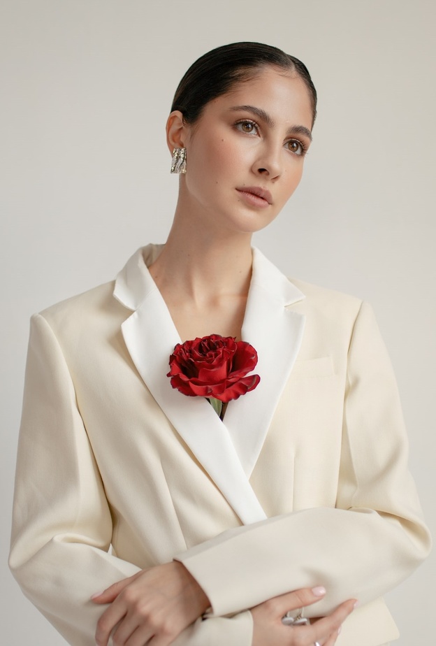 خياراتنا لهدايا مناسبة للبشرة الحنطية من أجدد مستحضرات التجميل