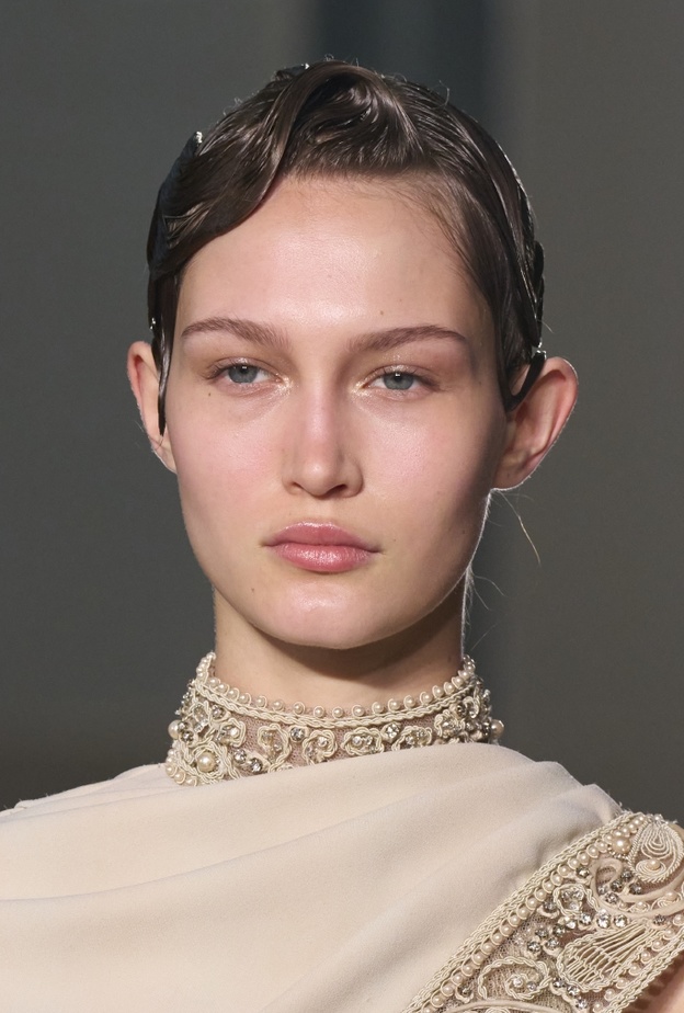 طريقة معالجة حب الشباب تحقق لك بشرة صافية