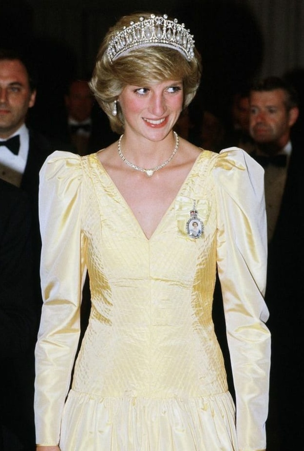 كيف عبرت أميرات وملكات العالم عن الحب من خلال قطع مجوهراتهن