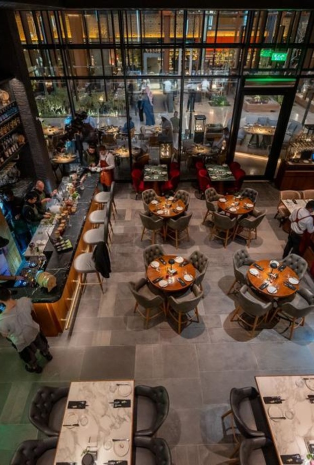 4 مطاعم عالمية فاخرة في منطقة رملة تيرازا في الرياض