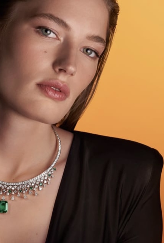 تألقي بأحدث إصدارات أشهر دور المجوهرات العالمية....لإطلالة فاخرة تعكس الكثير من التميّز