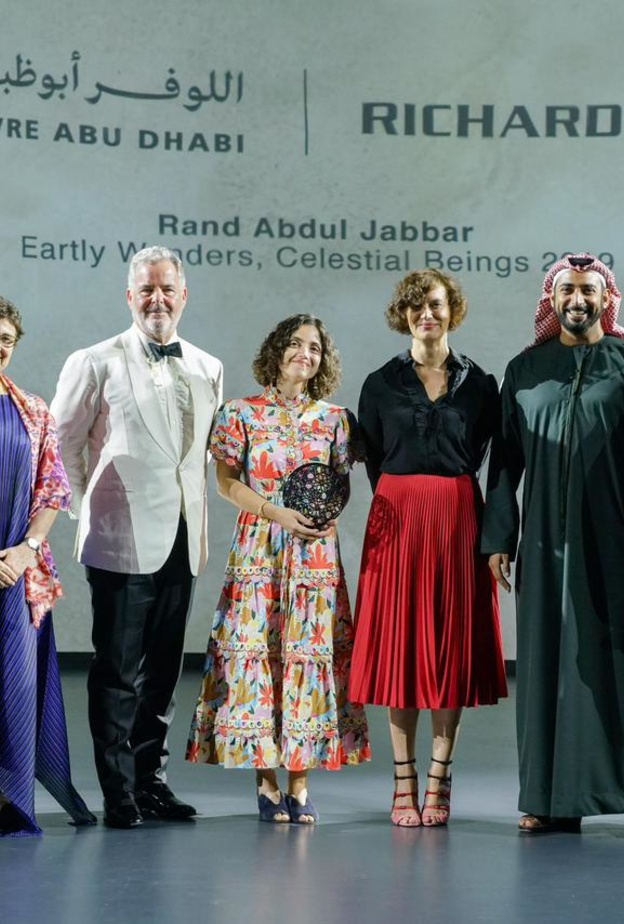 الإعلان عن فوز رند عبد الجبار بجائزة ريتشارد ميل للفنون لعام 2022 في متحف اللوفر أبوظبي