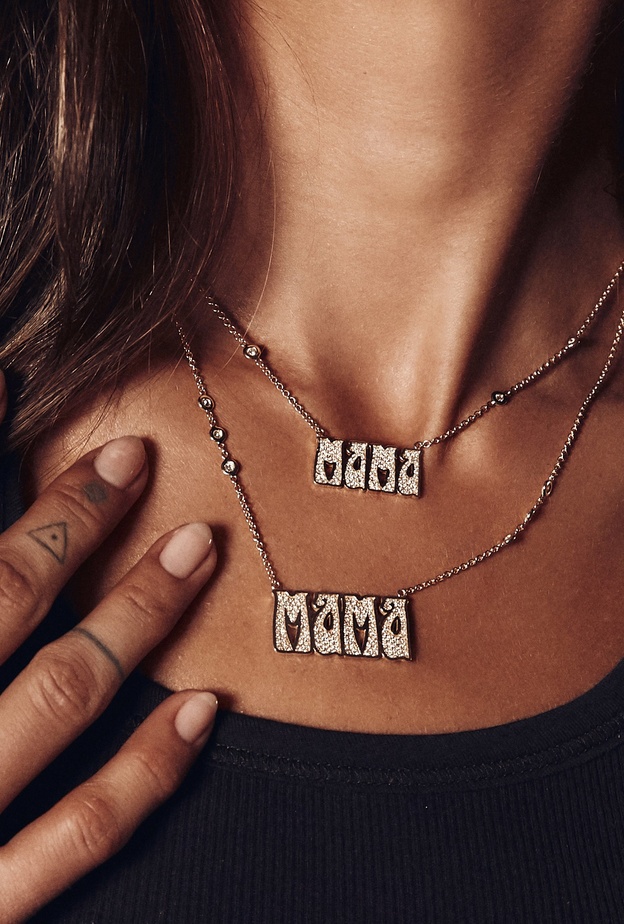 أجمل موديلات مجوهرات ذهب عالمية لاختيار هدية عيد الأم