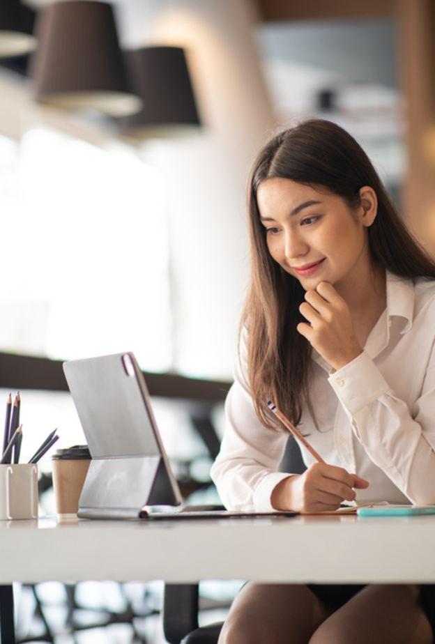 أهم مواقع عربية وانكليزية مخصصة للراغبات في دخول عالم ريادة الأعمال