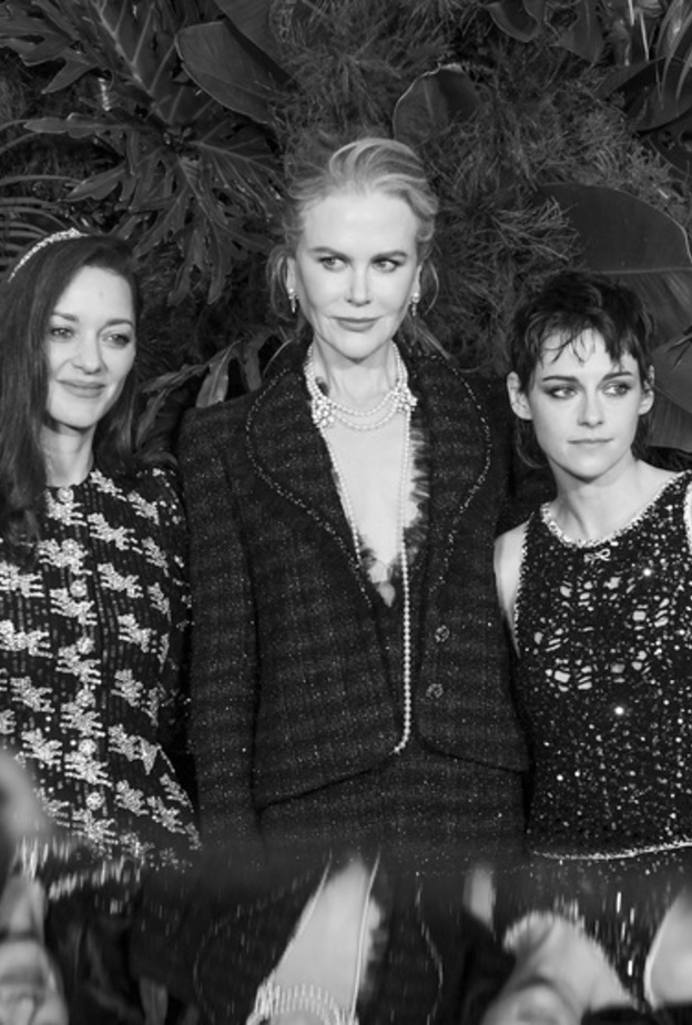 نجمات خطفن الأنظار في احتفال ما قبل الأوسكار بتوقيع شانيل