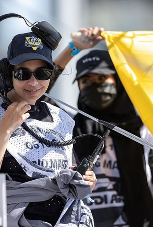 السعوديون يقودون المارشال في سباق جائزة السعودية الكبرى للفورمولا 1