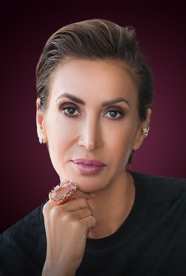 المصممة نادين قانصو